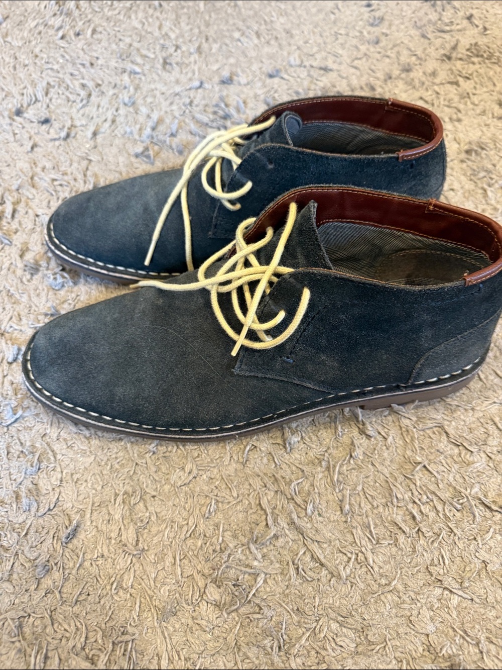 Kenneth Cole Charcoal Suede Chukka Boots with Cream Laces